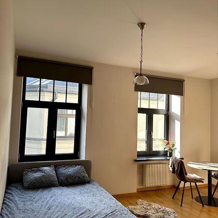 Modern Central Apartment Riga Retreat Экстерьер фото